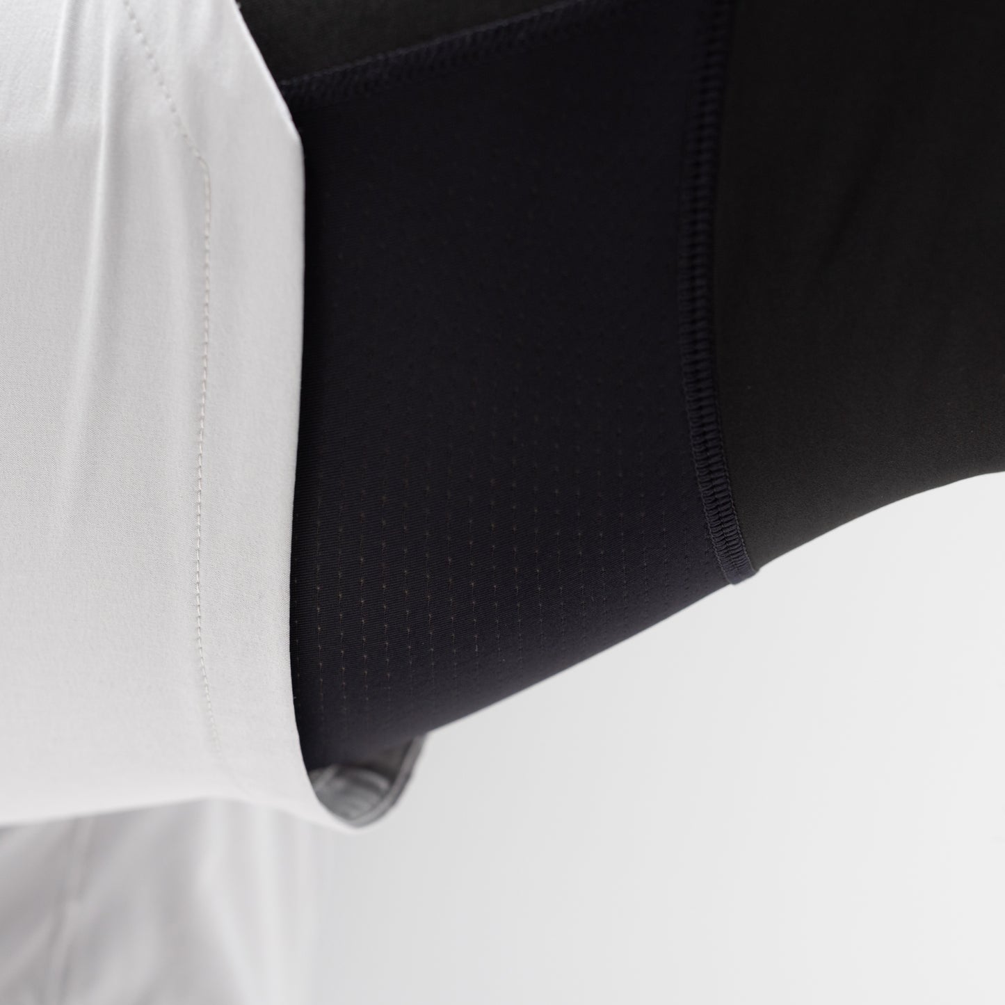 RDX-Lite™ 5″ Short – Gris Claro - Shorts Deportivos Transpirables con Tejido Adaptable - CGS APPAREL